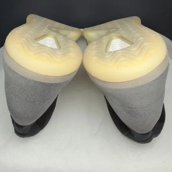 Adidas Yeezy QNTM “Flash Orange” | GW5314 | 12.5M | NIB - Picture 12 of 15